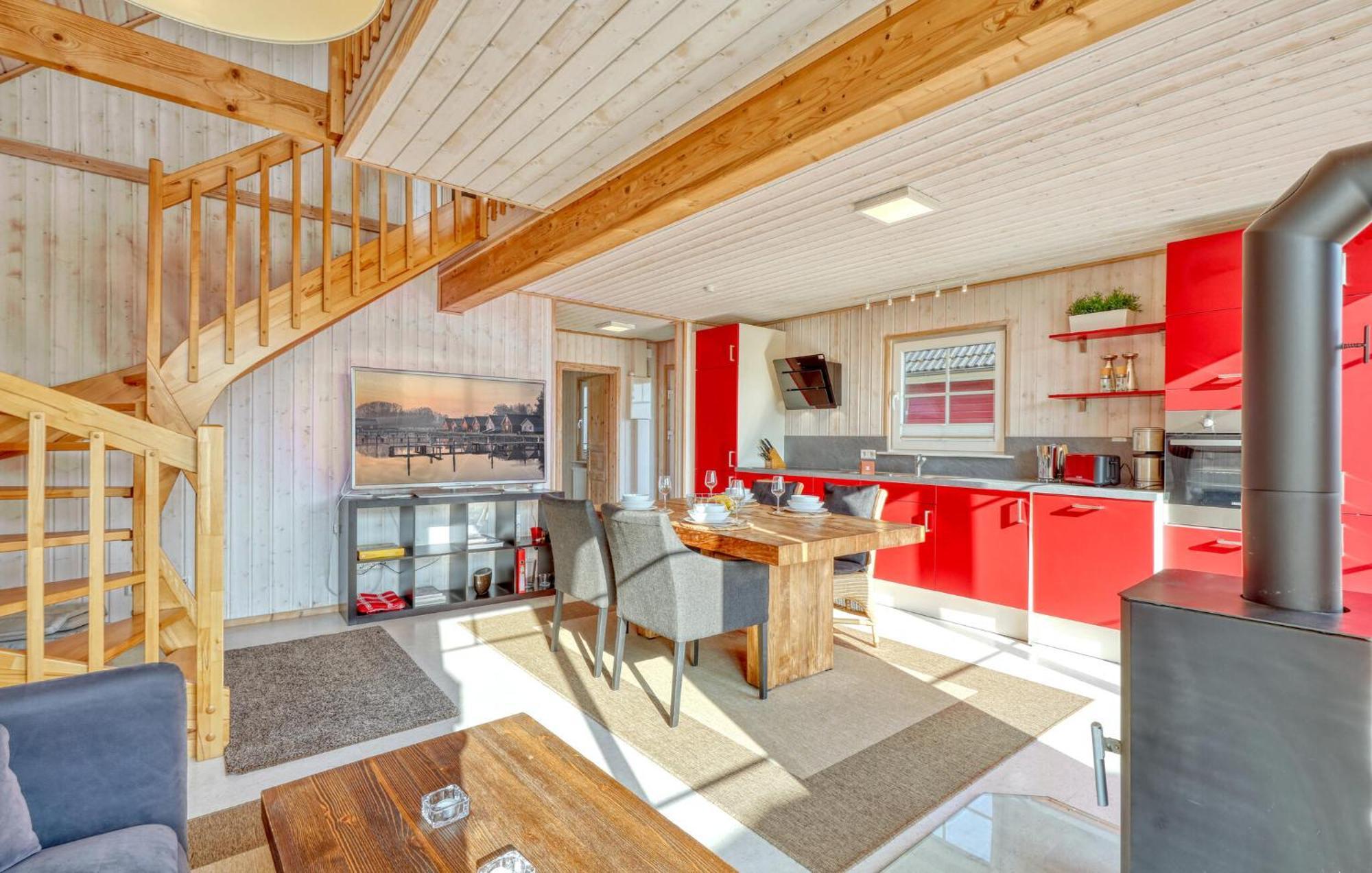 2 Bedroom Stunning Home In Zerpenschleuse エクステリア 写真